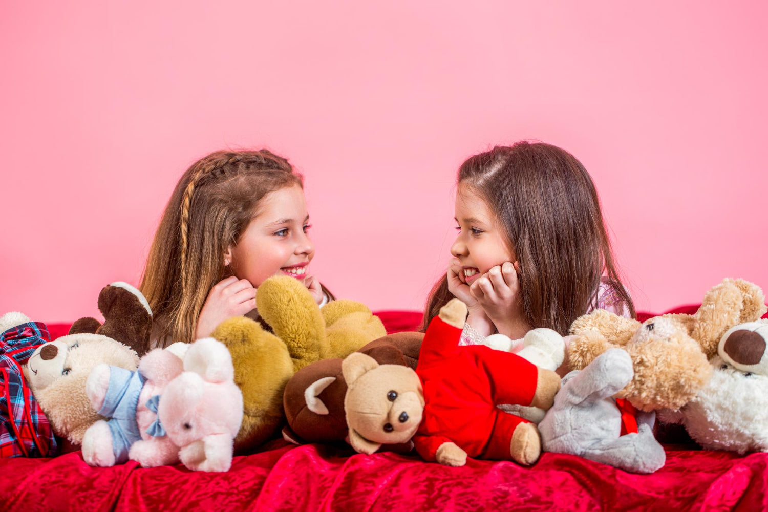 The Benefits of Playing with Plushes for Child Development